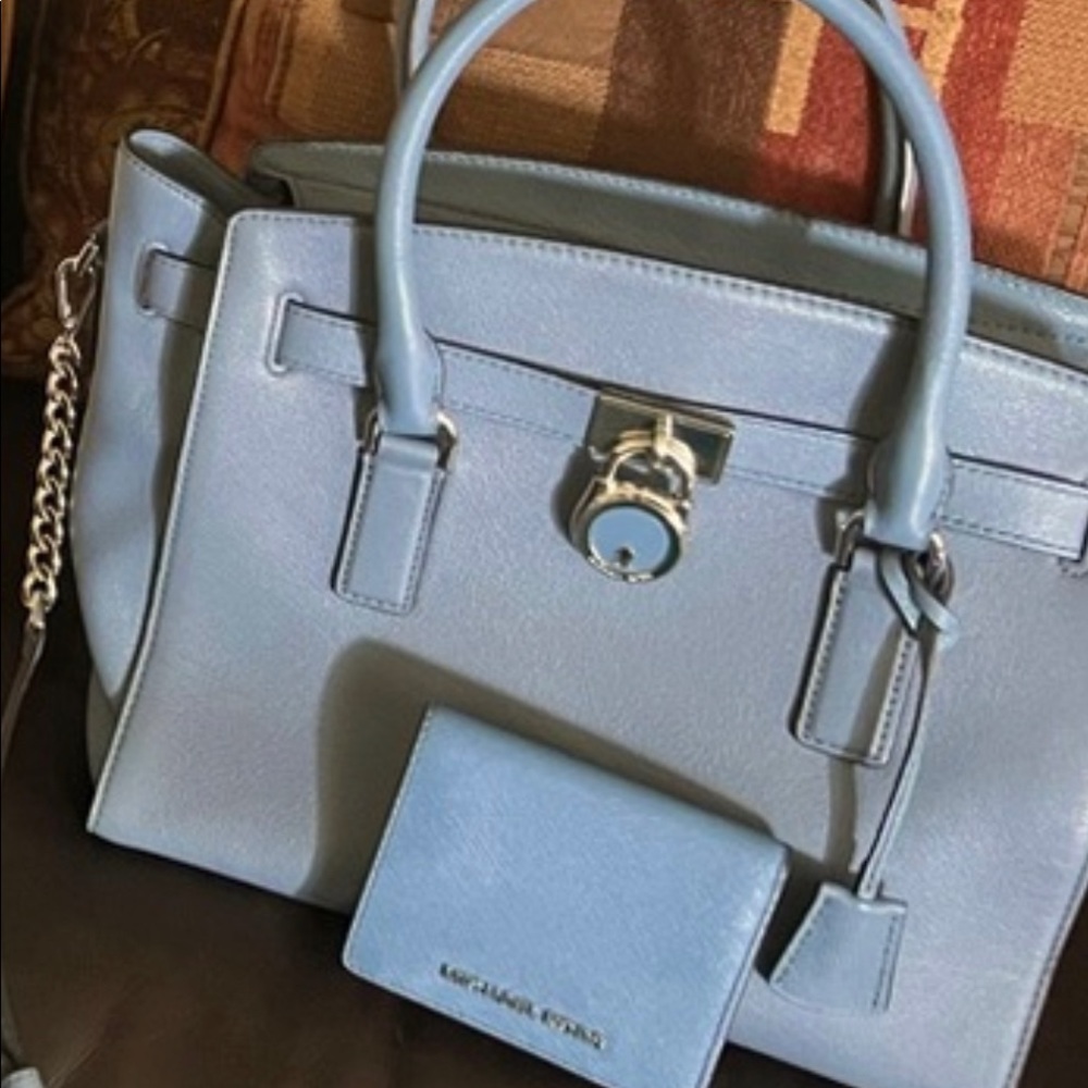 Like New Michael Kors Set